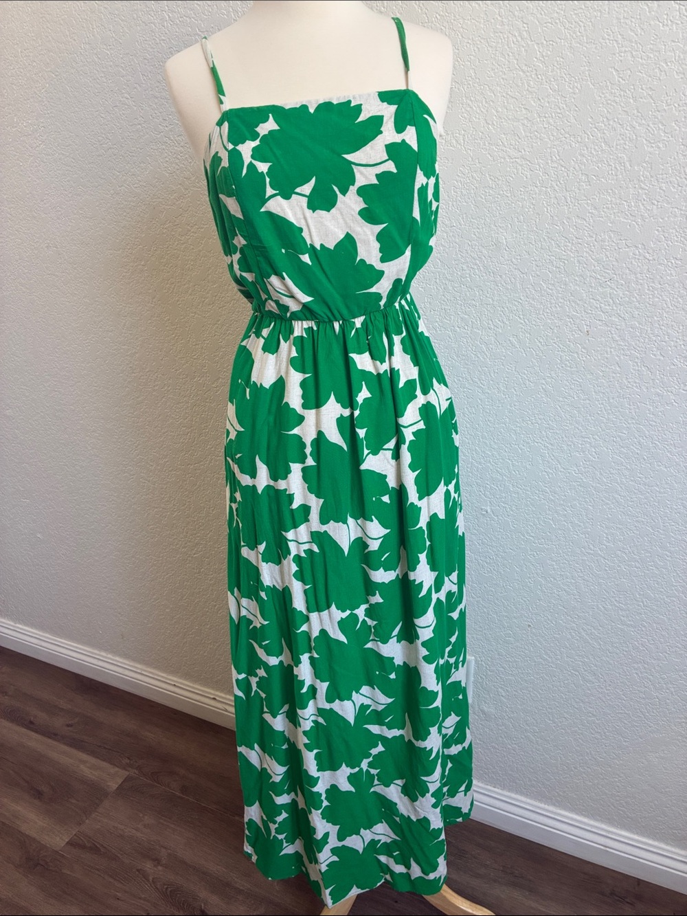 AUW Green and White Floral Strap Maxi Dress